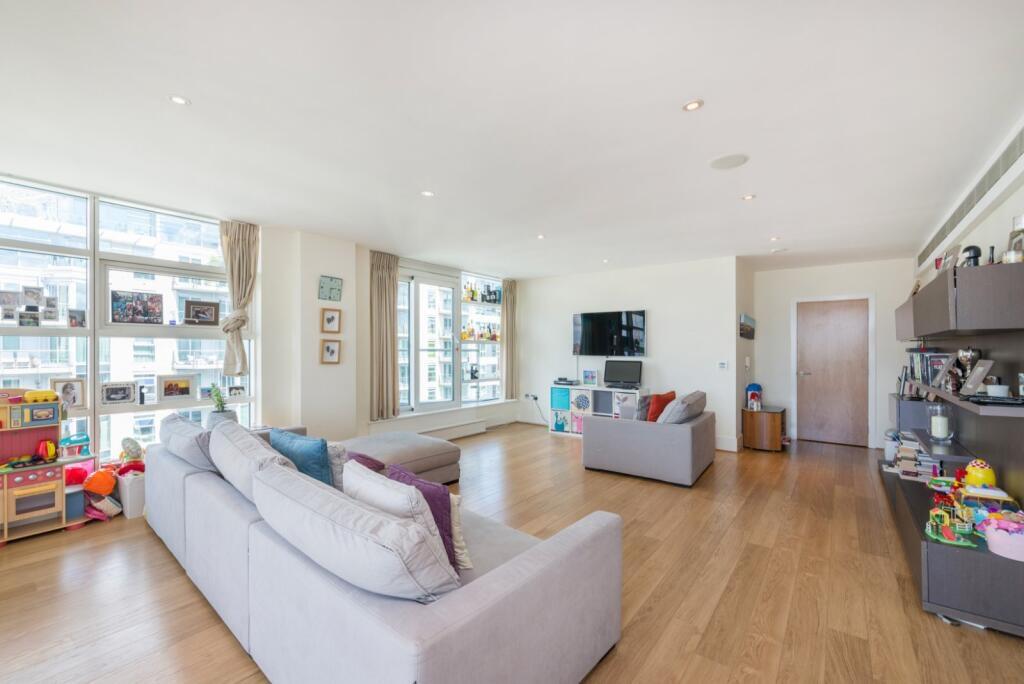 3 bed property in Battersea Reach, Juniper Drive, London